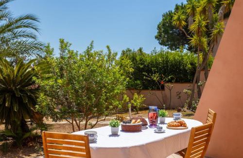 Eden Rock House | Villa Simonetta - house with garden near the sea