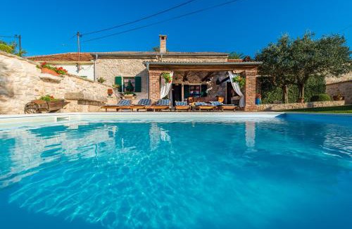 Zemunik Donji Villa | villa sisman
