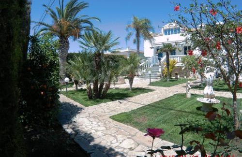Cava dʼAliga Bed & Breakfast | Villa Sissi