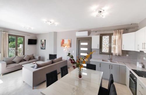 Pondi Villa | Villa Sofia