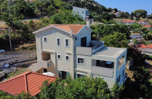 Argostoli Apartment | Villa "Sofia" with an amazing view at Angonas.