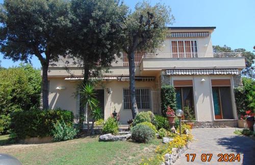 Tirrenia Villa | Villa Sole