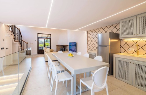Majorca Villa | Villa 'Son Ramon' with Private Pool, Wi-Fi and Air Conditioning