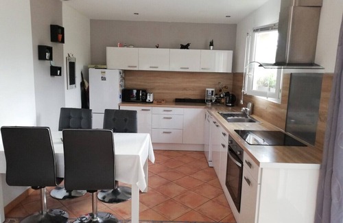 Portiragnes House | VILLA SPA & RELAX TT CONFORT LABEL 3 CLEVACANCE, TREE GARDEN, VERY QUIET