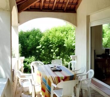Aimargues Villa | Villa spacieuse à Aimargues avec piscine privée