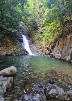 Perinet Villa | Villa spacieuse avec piscine au Gosier - Vue sur mer