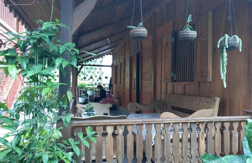 Ponorogo Villa | Villa Srikembang Ngebel