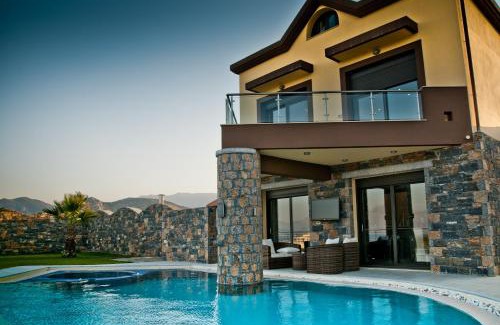 Katsikia Villa | Villa St. Nicolas & Theano