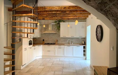 Zvonece Villa | Villa Stancija Kavali by Villas Guide