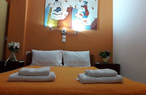 Megalochori Hotel | Villa Stella