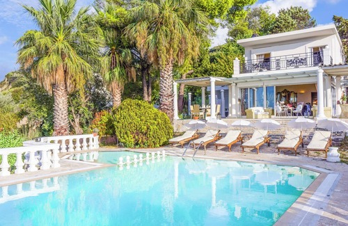 Sidari Villa | Villa Stella - Includes a private pool, stunning sea views plus WI-FI & a BBQ
