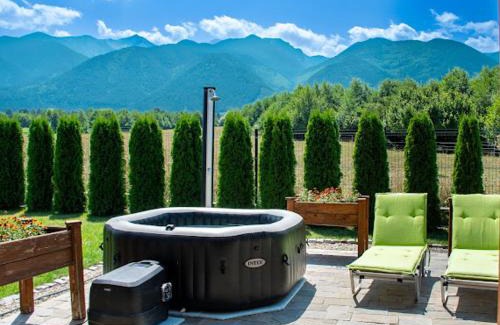 Razlog Villa | Villa Stemara with Jacuzzi near Pirin Golf