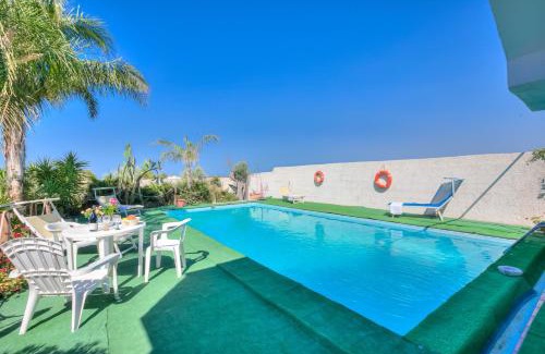 Torre Squillace Villa | Villa Strea With Pool - Happy Rentals
