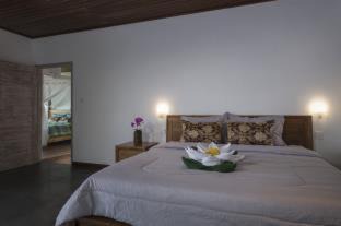Padangbai Villa | Villa Suari I