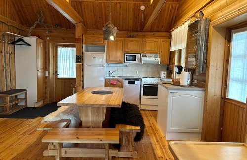 Lampivaara Cabin | Villa Sukka - Cozy cabin with Sauna and a fully equipped kitchen - Free WiFi