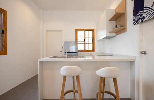 Thep Kasattri Villa | Villa Sunrise Garden B190