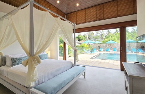 Na Thon Villa | Villa Sunsai 3BR Beachfront Pool Villa in Nathon