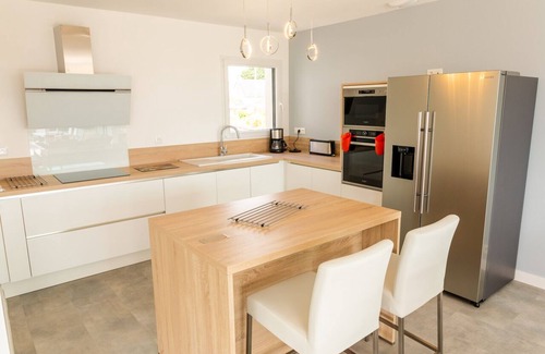 Roscoff Villa | Villa Surcouf 5 stars - sea view - private pool and beach 200m away