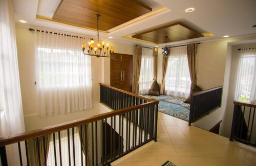Sungai Landia Villa | Villa Syariah Humaira