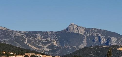 Carnoux-en-Provence House | Villa T3 à 10' de Cassis - Piscine privée et cuisine d'été extérieure