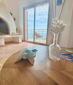 Antheor Villa | Villa T4 avec vue panoramique, piscine et terrasse à Agay