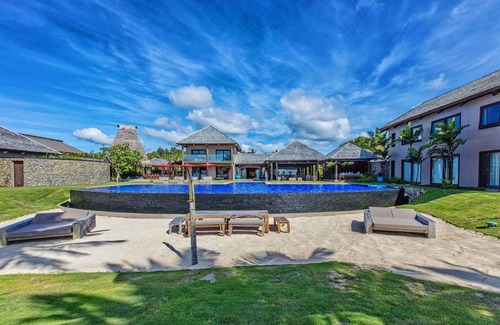 Pacific Harbour Villa | Villa Takali - Pacific Harbour Fiji - Private Beachfront Villa -