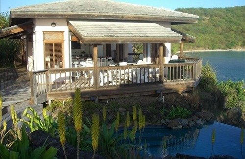 Playa Sardinas II House | Villa Tampico/Beachfront Peninsula/2 Boat Docks/Next to Town