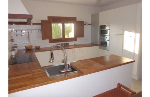 Sant Rafael de Sa Creu Villa | Villa Tegui is just a 15 min drive to Ibiza Town