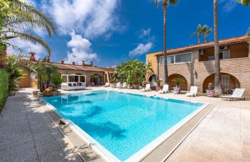 Taranto Apartment | Villa Thalissa by Perle di Puglia