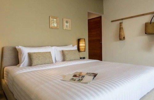 Thong Krut Villa | Villa Thansamaay - 7 bedrooms beachfront villa