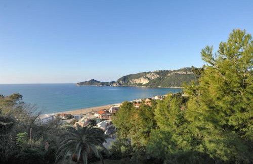 Agios Georgios Pagon Apartment | Villa Theodora View Apartments Klio