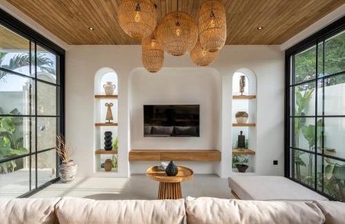 Cemagi Villa | Villa Tichi - 3BR Villa with Pool