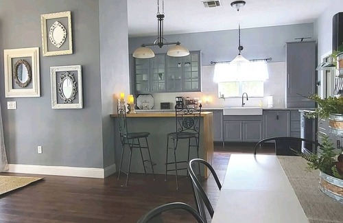 The Villages House | Villa Tortuga Modern Updated home with 2beds/2bath Modern Farmhouse w/Golfcartn