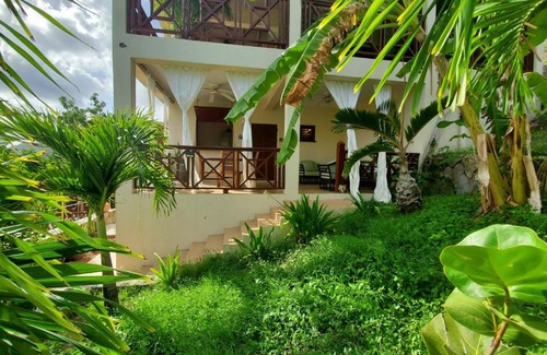 Cobbs Cross Apartment | Villa Touloulou
