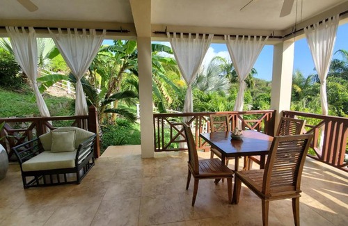 Cobbs Cross Apartment | Villa Touloulou