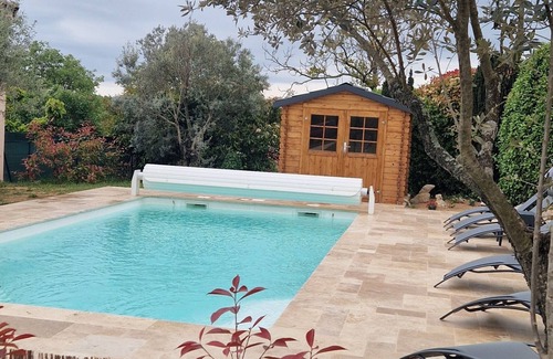 Rosieres Villa | Villa Tout Confort L'orchidée Avec Piscine Chauffée