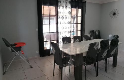 Boisset-et-Gaujac House | VILLA très bien équipée pour les vacances