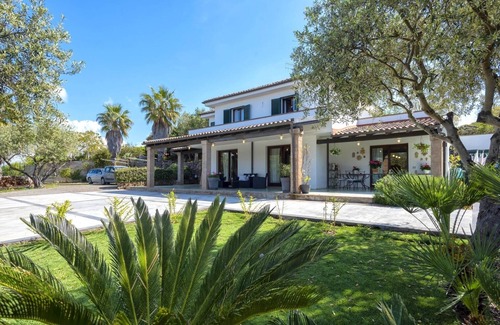 Alghero Villa | Villa Tramonto with sea view veranda surrounded by greenery with A/C and wifi