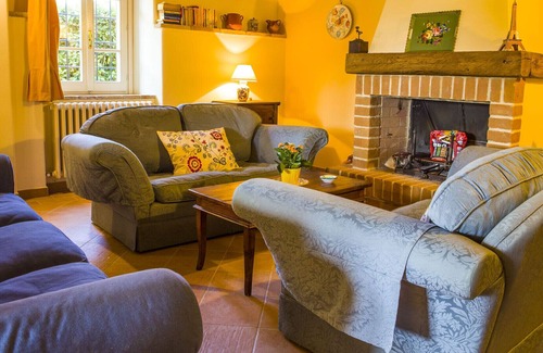 Gualdo Cattaneo Villa | Villa Tre Pini, surrounded by pure nature