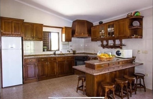 Franqueira Villa | Villa Tropical - Ideal for family holidays: private pool and tennis court