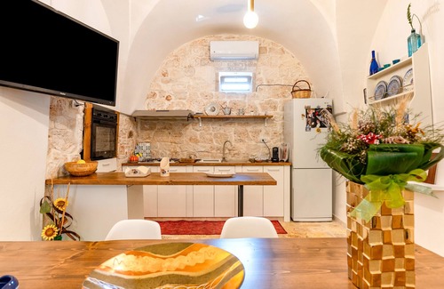 Latiano Villa | Villa "Trullo Nonno Vittorio" with Private Garden & Wi-Fi