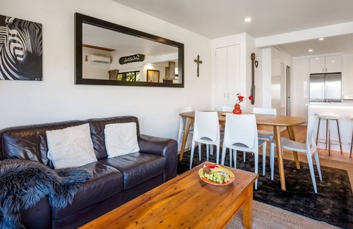 Queenstown House | Villa Tuke | Free Parking, Fireplace, BBQ