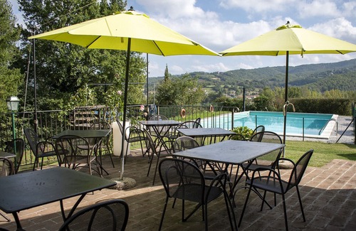Bivio Lugnano Villa | Villa Tulipano, live in contact with nature