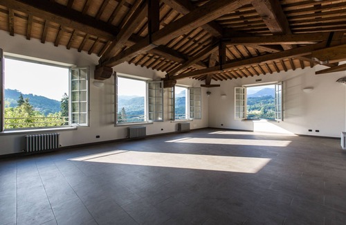 Camporgiano Villa | Villa Turri is a historic mansion near Lucca in the heart of Garfagnana.