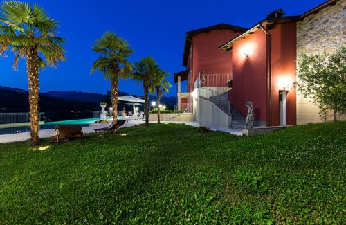 Camporgiano Villa | Villa Turri is a historic mansion near Lucca in the heart of Garfagnana.