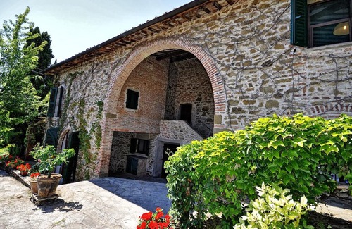 Cavriglia Villa | Villa Ulivacci by PosarelliVillas