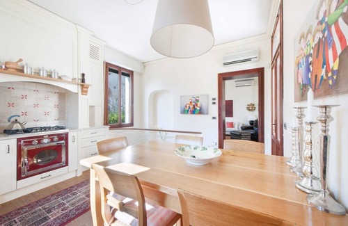 Santa Maria in Stelle Apartment | Villa Une: garden, beach and culture in Venice.