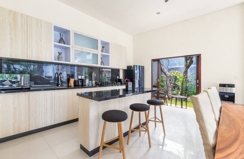 Laksmana Villa | Villa Utara - Two Bedroom Villa, Sleeps 4
