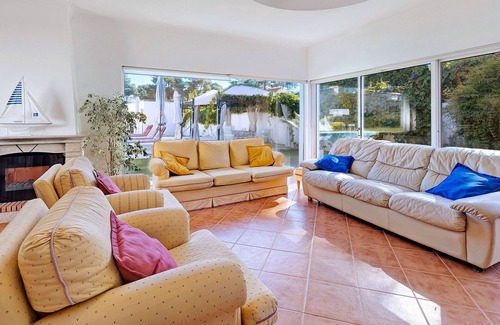 Verdizela Villa | Villa V3 Verdimar with Shared Pool, Terrace & Wi-Fi