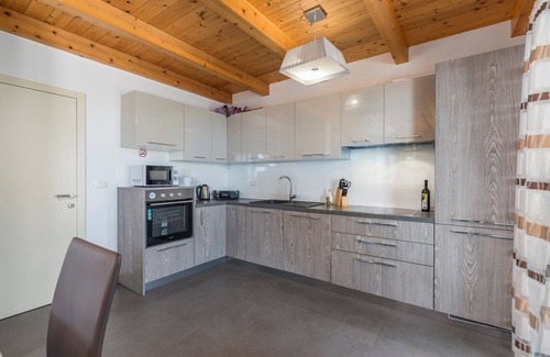 Montizana Villa | Villa Vanesa with Private Pool and private garden